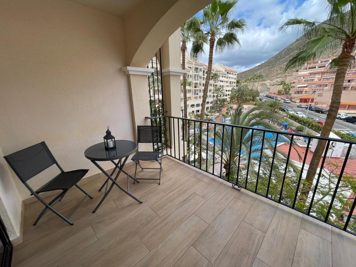 Castle Harbour Los Cristianos Beautiful Studio With Pool View エクステリア 写真
